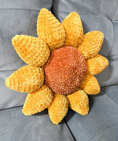 Crochet Mini Sunflower Pillow